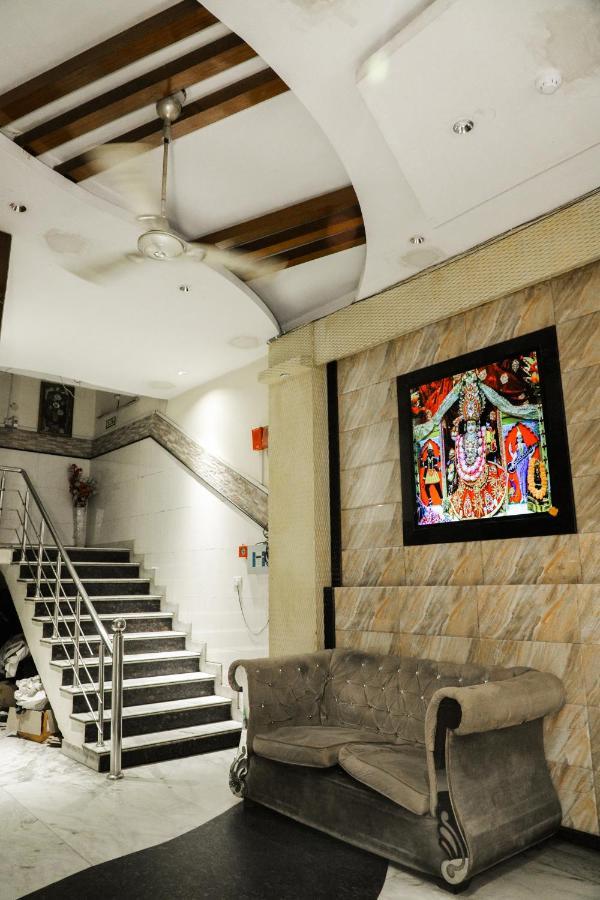 Hotel Centra Inn New Delhi Exteriör bild